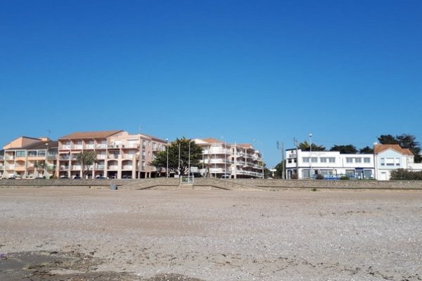 Nettoyage de la plage des Pins – St Brevin les Pins